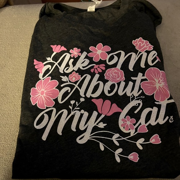 Cat tshirt - Picture 1 of 1